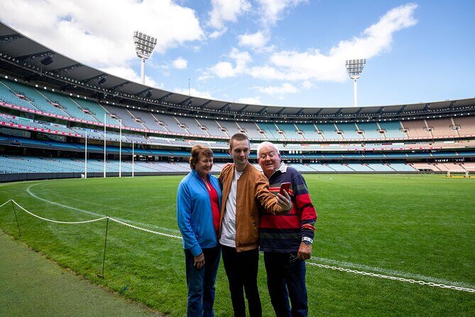 Full-Day Sports and Beer Tour of Melbourne with Lunch - Who Should Consider This Tour?