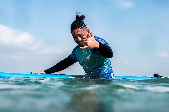 Full Day Surf Lesson for Beginners in Famara, Spain - Who Should Consider This Experience?