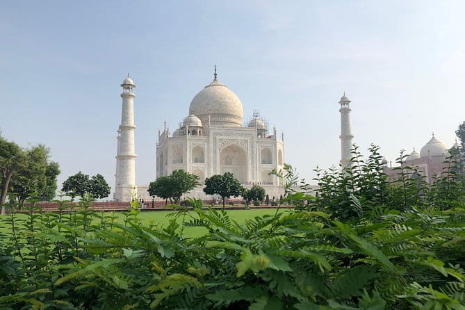 Full Day Taj Mahal & Fatehpur sikri Tour from Delhi by Car - Authenticity and Experience Insights