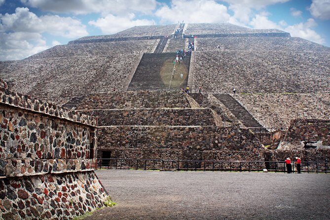 Full-Day Teotihuacan & Basilica Guadalupe Tour - Is This Tour Right for You?