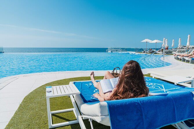 Full Day Ticket at Perchel Beach Club with Lunch - Who Should Consider This Experience?