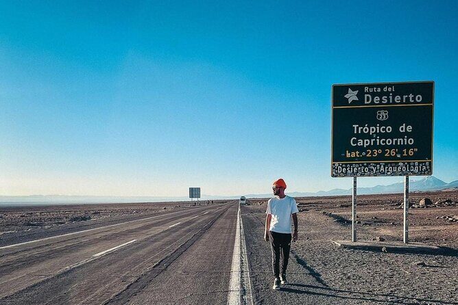 Full Day Tour Altiplanicas and Piedras Rojas Lagoon with Food - FAQs