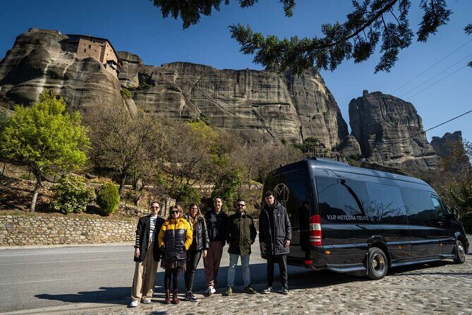 Full Day Tour from Athens to Meteora by Train & Bus - Exploring the Landscape: Kalambaka and Kastraki