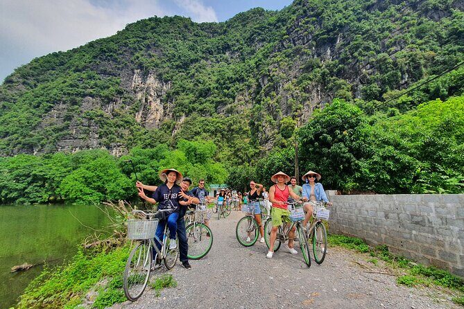 Full-Day Tour Hoa Lu, Tam Coc Boat Trip and Mua Cave - Frequently Asked Questions