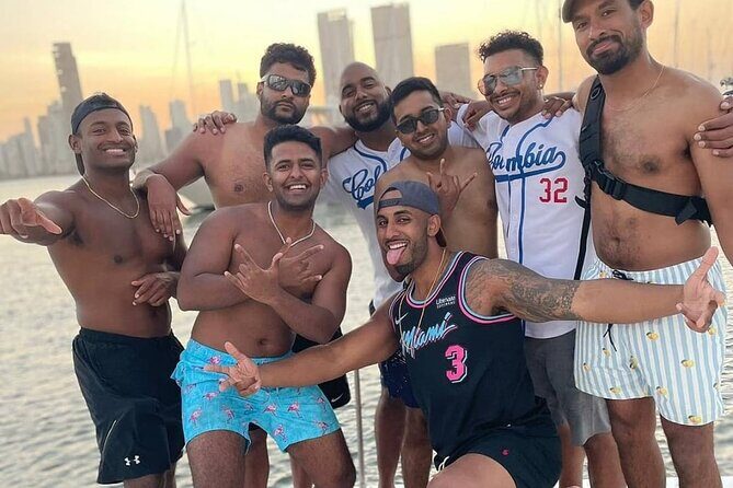 Full-day Tour in 5 Islands of Cartagena with Snorkel Included - Practical Considerations and Reviewer Insights