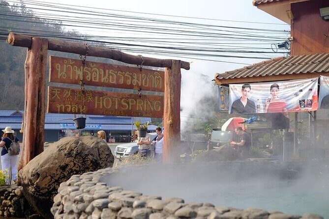 Full Day Tour in Chiang Rai White Temple and Golden Triangle - An In-Depth Look at the Tour Experience