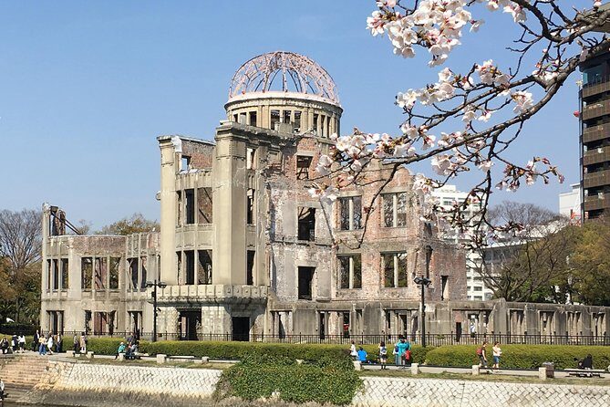 Full Day Tour in Hiroshima and Miyajima - An in-depth look at the Hiroshima and Miyajima experience
