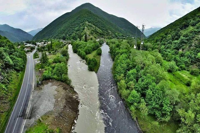 Full Day Tour in Kazbegi Ananuri Gudauri Gergeti - Key Points