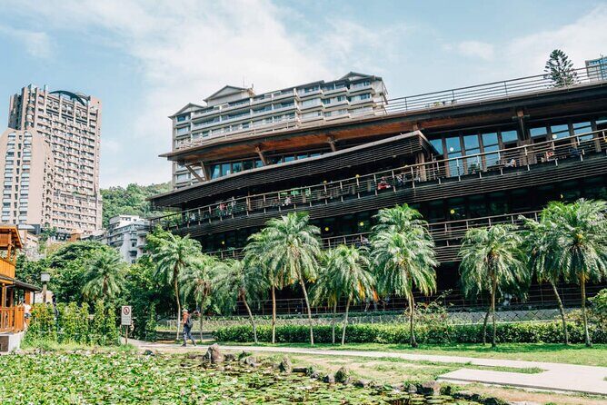 Full Day Tour in National Palace Museum, Beitou and Dadaocheng - Exploring the Highlights of This Full-Day Taipei Tour