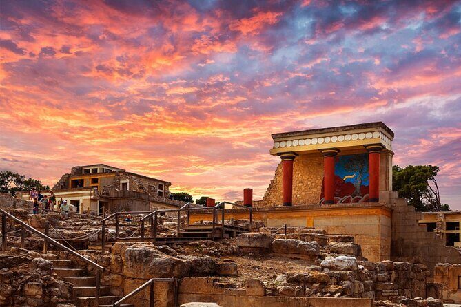 Full-Day Tour Knossos and Heraklion From Chania - The Experience in Detail: What You Can Expect