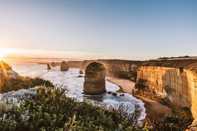 Full Day Tour of Great Ocean Road and 12 Apostles from Melbourne - The Experience and Guide Quality