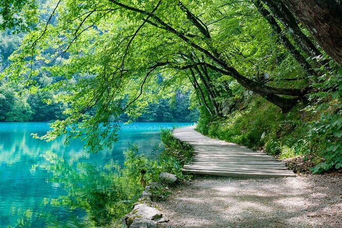 Full-Day Tour of Plitvice Lakes National Park from Zadar - Detailed Review of the Full-Day Tour of Plitvice Lakes from Zadar