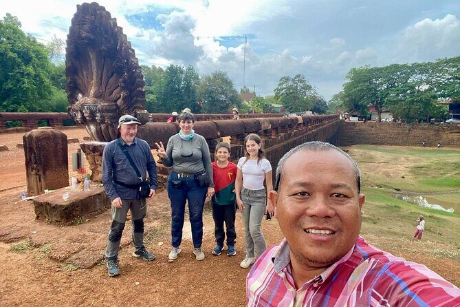 Full Day Tour Phnom Penh to Siem Reap Taxi, Angkor Visit & Return - Authentic Concerns and Practical Tips