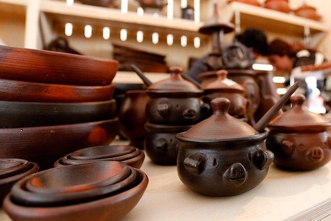 Full day tour Pomaire & Isla Negra, include Neruda house - What Makes This Tour Stand Out