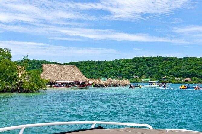 Full Day Tour Rosario Islands, Playa Blanca, Cholón and Barú - In-Depth Review of the Rosario Islands Full-Day Tour