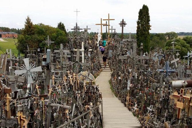 Full-Day Tour to the Hill of Crosses and Rundale Palace in Latvia from Vilnius - Practical Tips for Your Day