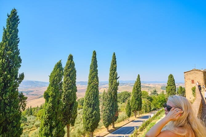 Full Day Tour to Val d'Orcia and Gladiator's Fields with Wines - FAQ