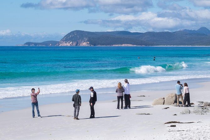 Full-Day Tour to Wineglass Bay from Hobart - Experience the Beauty of Tasmania with a Full-Day Tour to Wineglass Bay from Hobart