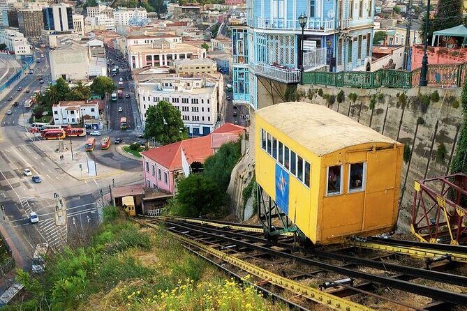 Full day Tour Viña del Mar & Valparaiso Highlights from Santiago - FAQs