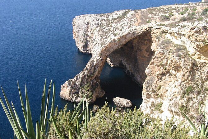 Full Day Traditional Private Tour of Malta - Discover Malta on a Personalized Full-Day Private Tour