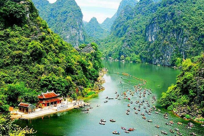 Full-Day Trang An, Hoa Lu and Mua Cave Tour with Lunch - Why This Tour Offers Great Value and Authentic Experiences