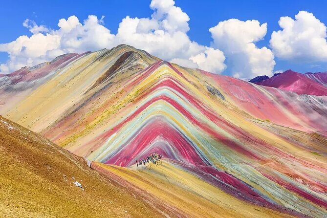 Full day: Trek to Rainbow Mountain from Cusco - Experience the Unmatched Beauty of Rainbow Mountain from Cusco