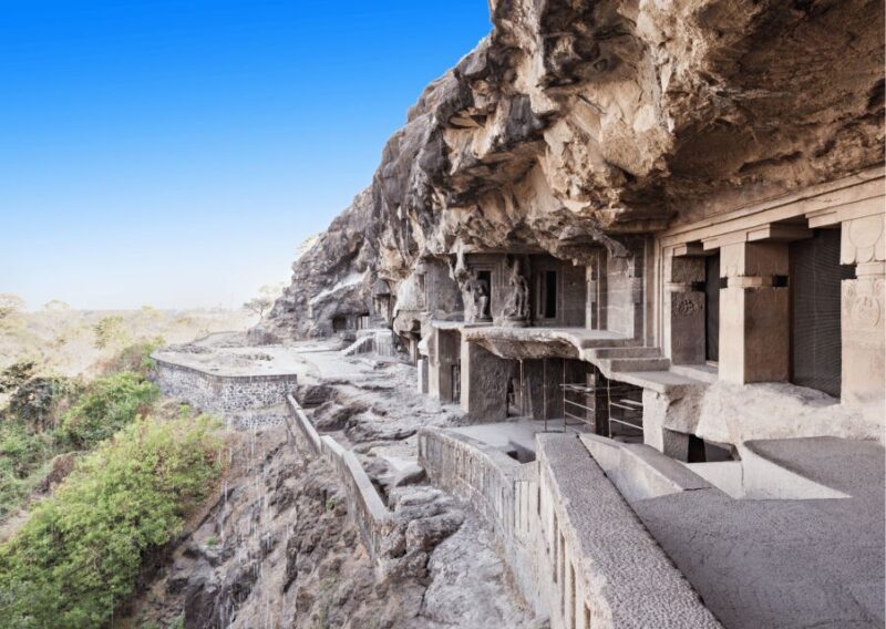 Full Day Trip Ellora Caves & Daulatabad Fort from Aurangabad - Key Points