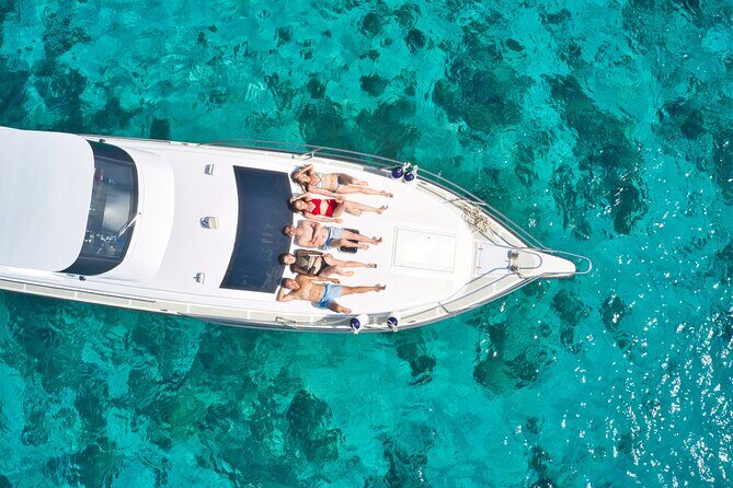 Full Day Trip to Explore 6 Destinations in Labuan Bajo and Komodo - Key Points