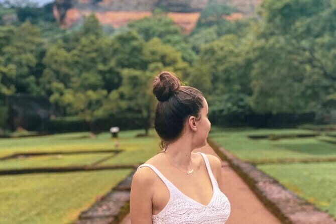 Full Day Trip to Sigiriya and Dambulla from Kandy - A Hands-On Adventure to Sigiriya and Dambulla from Kandy