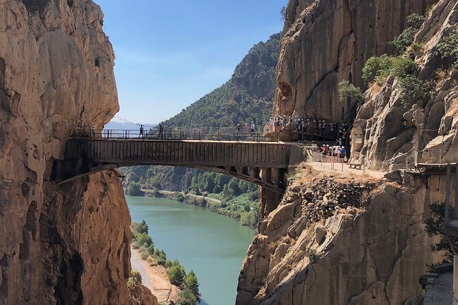 Full Day Walking Tour to Caminito del Rey - The Detailed Experience: What to Expect on the Caminito del Rey Tour
