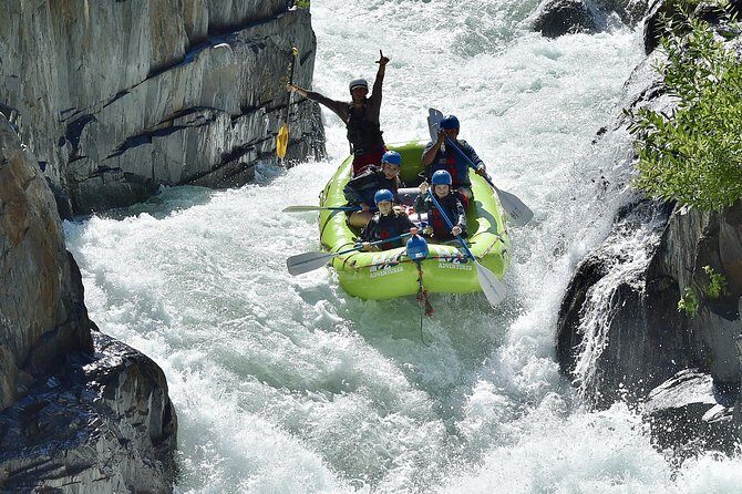 Full-Day Whitewater Rafting Trip on Middle Fork from Auburn (Class 3-4) - A Whitewater Adventure on California’s Middle Fork American River