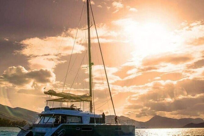 Full Day Yacht Tour in Catamaran Naxos Greece - Exploring Naxos by Catamaran: What to Expect