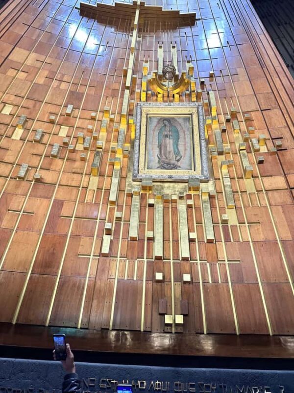 Full tour of the Basilica of Guadalupe from your hotel in Mexico City - Ascending Cerro del Tepeyac
