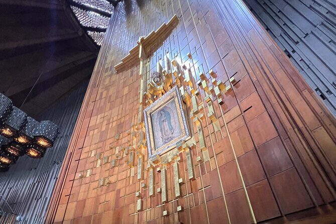 Full Visit of the Virgin of Guadalupe's village in private tour - Who Should Book This Tour?