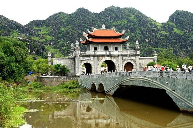 Fullday Ninh Binh Tour from Hanoi: Mua Caves, Hoa Lu, Trang An - A Deep Dive into the Fullday Ninh Binh Tour