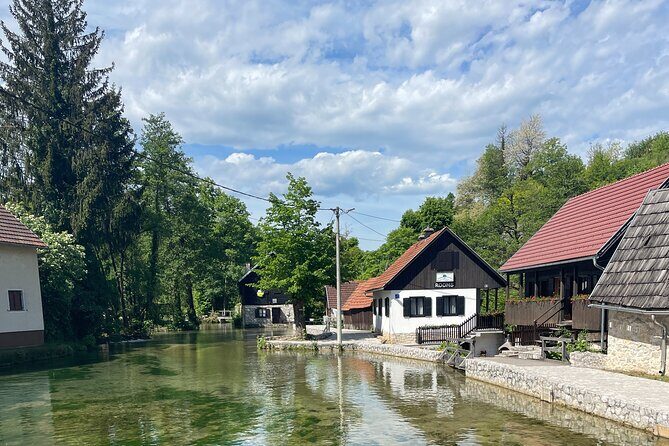 FULLY PRIVATE Plitvice Lakes & Rastoke Day Tour from Zagreb - A Taste of Local Life