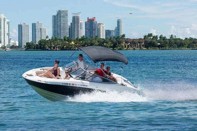 Fully Private Speed Boat Tours, VIP-style Miami Speedboat Tour of Star Island! - Key Points