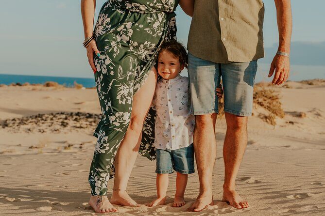 Fun and spontaneous family photoshoot - Corralejo Fuerteventura - Key Points