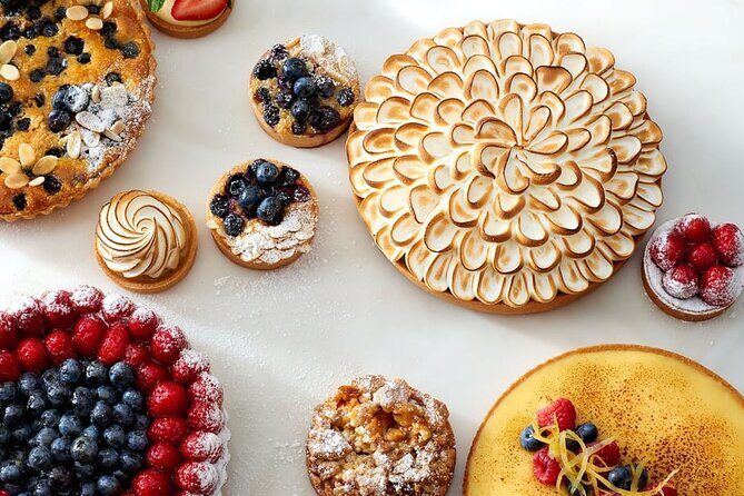 Fun Chicago Bike Tour with Pizza, Hot Dogs, Cupcakes and Beer - An In-Depth Look at the Chicago Bike Tour Experience