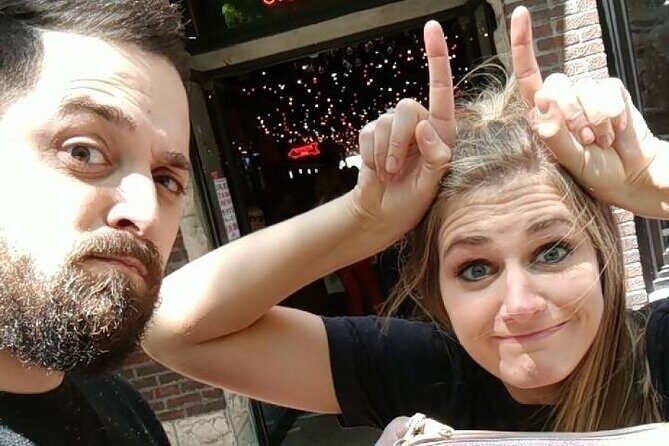 Fun City Scavenger Hunt in Albany by Wacky Walks - Who Will Love This?