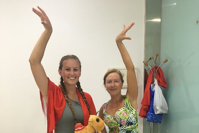 Fun, fast, flamenco: learn to dance flamenco rumba in 45 minutes - How This Flamenco Rumba Class Fits Into Your Málaga Trip