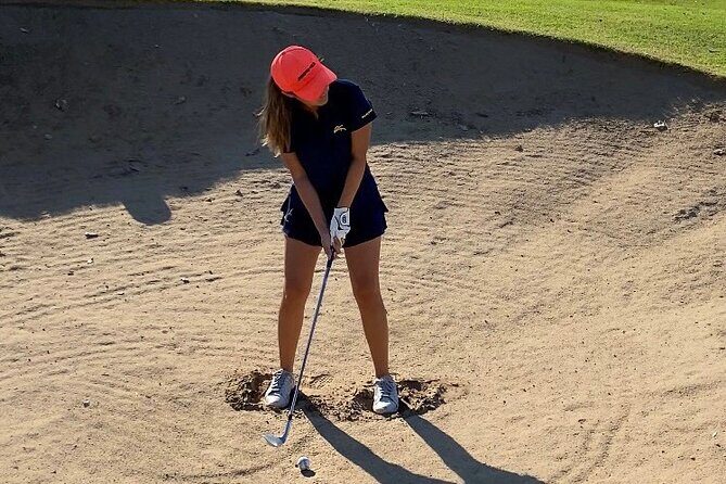 Fun golf lessons for beginners of all ages - A Practical and Enjoyable Introduction to Golf in Acapulco