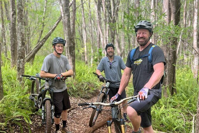 Fun Mountain Bike riding on trails in Maui Hawaii! - Key Points