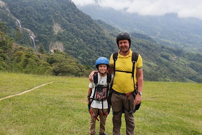 Fun RAFTING + Awesome PARAGLIDING over giant waterfalls from MEDELLIN - Who Should Consider This Tour?