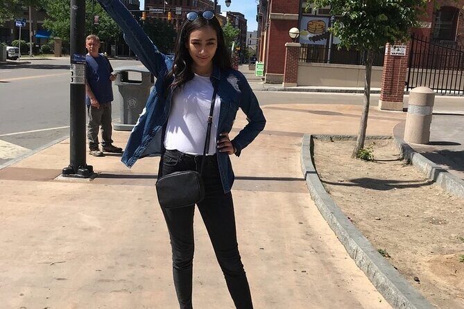 Fun Scavenger Hunt in Pigeon Forge by Wacky Walks - Key Points