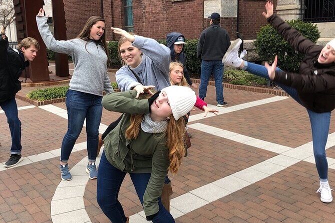 Fun Scavenger Hunt in St. Catharine's by Zombie Scavengers - A Deeper Look at the Zombie Scavengers in St. Catharines