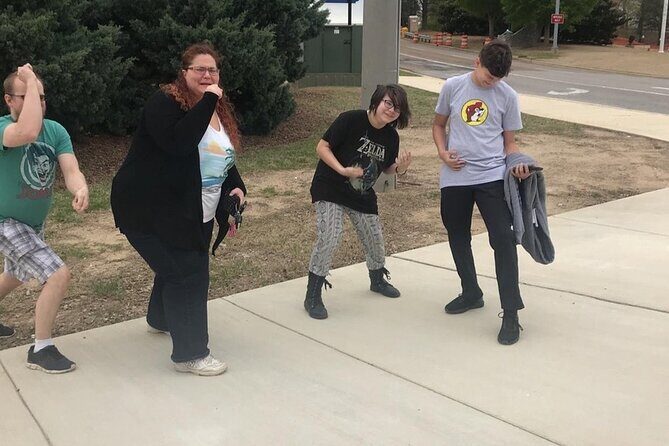 Fun Scavenger Hunt in Warren by Zombie Scavengers - Key Points