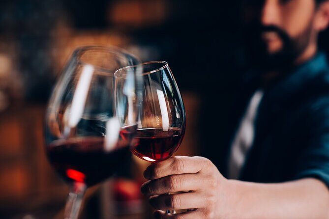 Fun Wine Tasting with the most italian Sommelier in Milan - Key Points