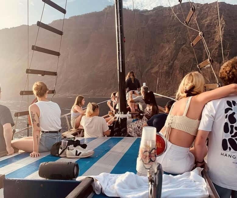 Funchal: Cabo Girão Tour on Traditional Boat with Drinks - Exploring the Experience: What You Can Expect