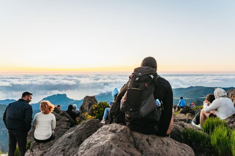 Funchal: Pico do Arieiro Sunrise Hiking Transfer - FAQ